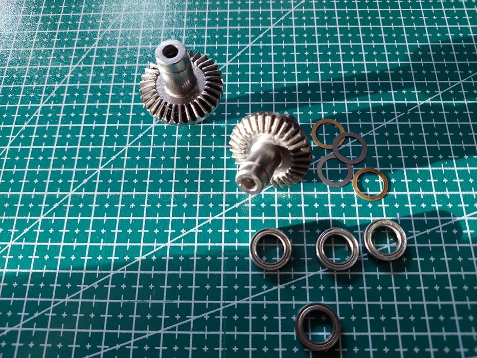 Zębatki mostów modeli rc - Cross RC  MC6, MC8, XC6, i UC6 (nie Axial)