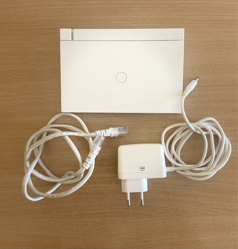 Маршрутизатор Huawei WS318N