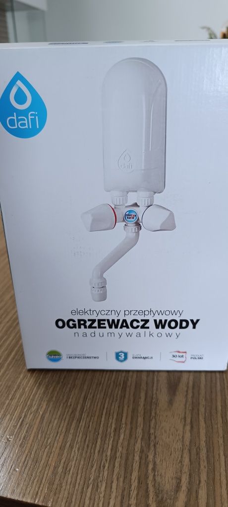 Ogrzewacz wody nadumywalkowy