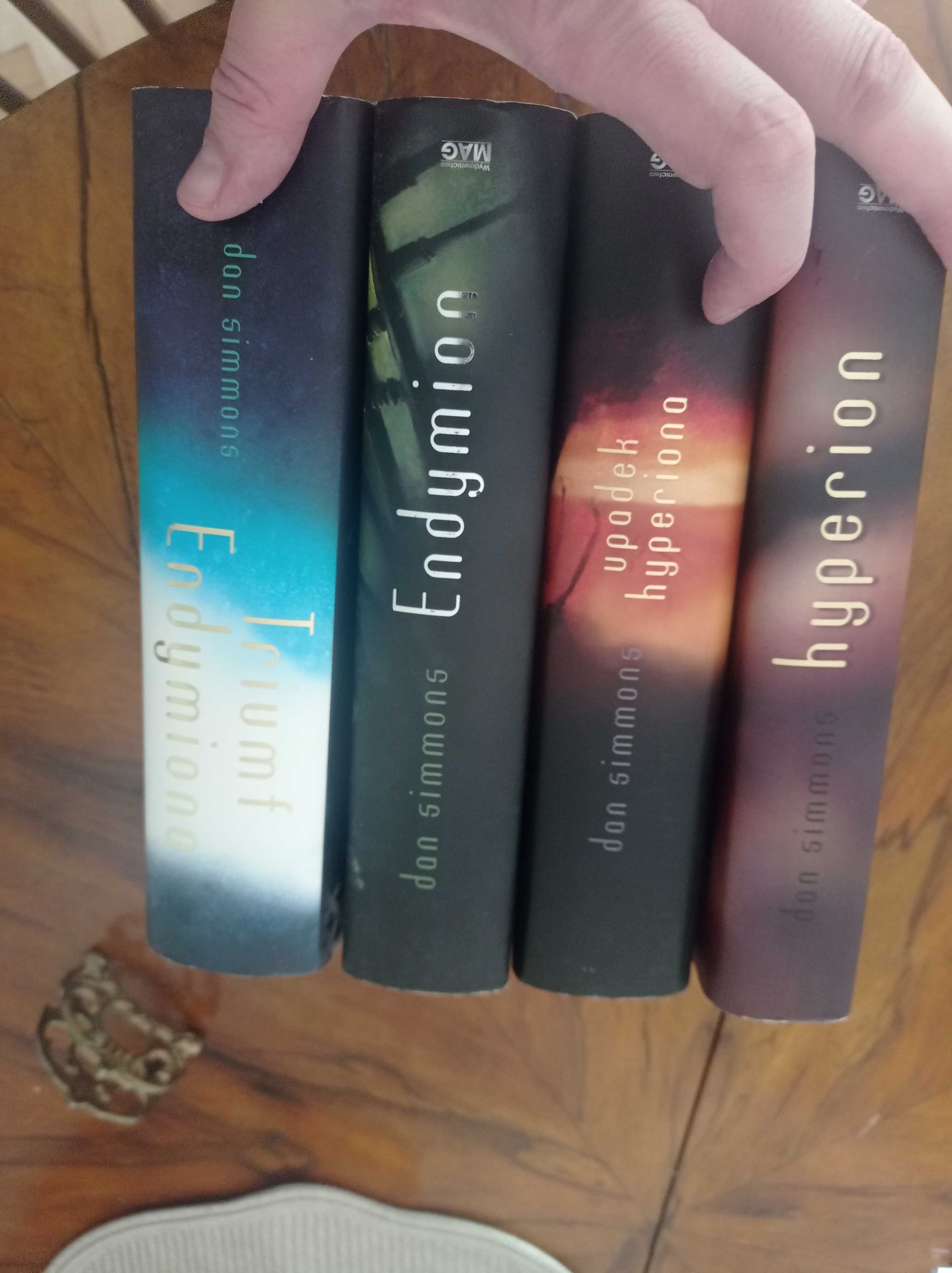 Hyperion/Endymion  Dan Simmons