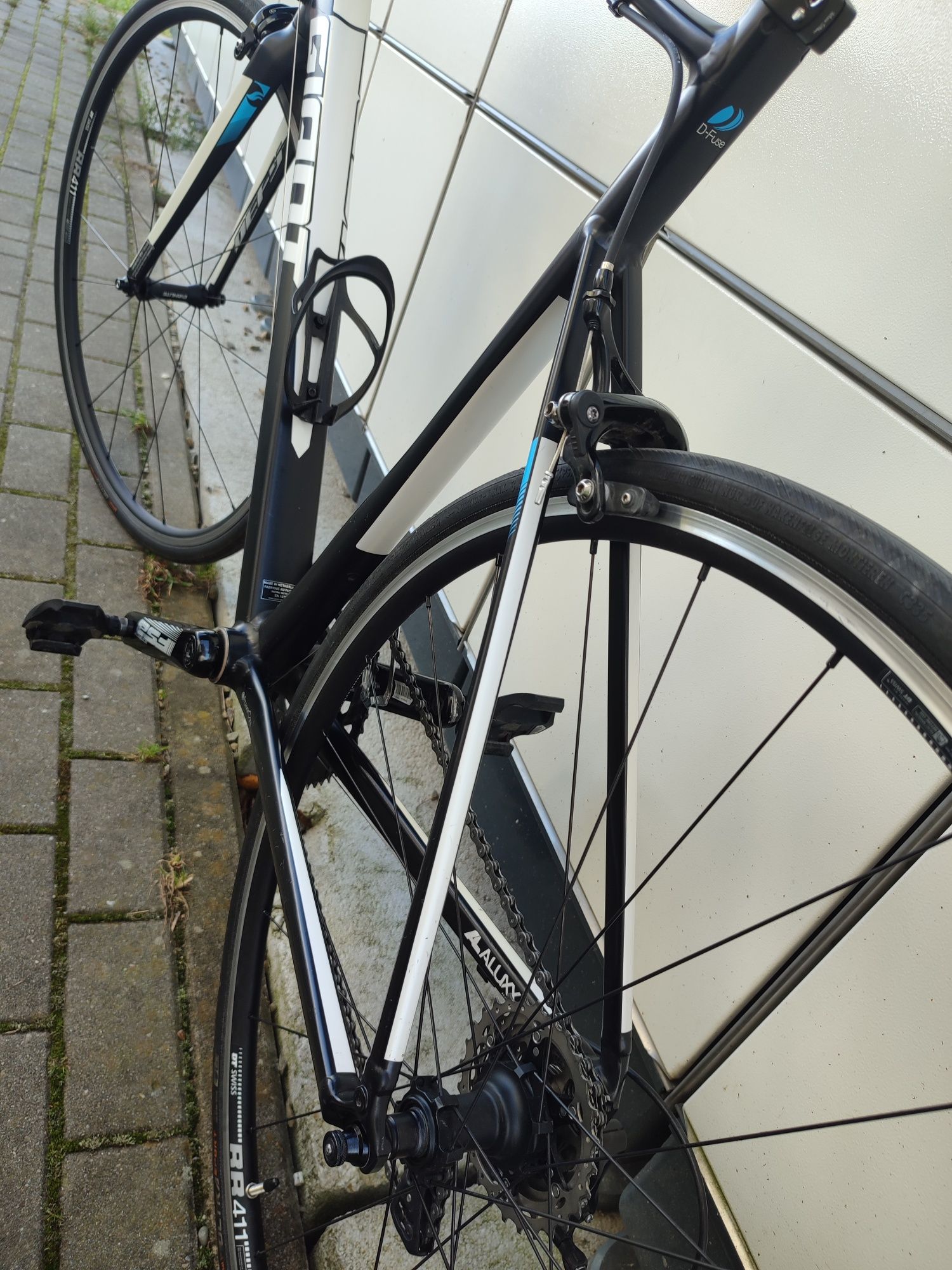 Giant Defy 1 XL endurance Shimano 105 dt swiss