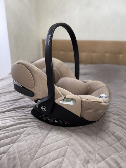 Автокрісло Cybex Cloud T i-Size plus Cozy Beige