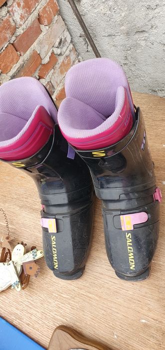 Buty do nart różowe