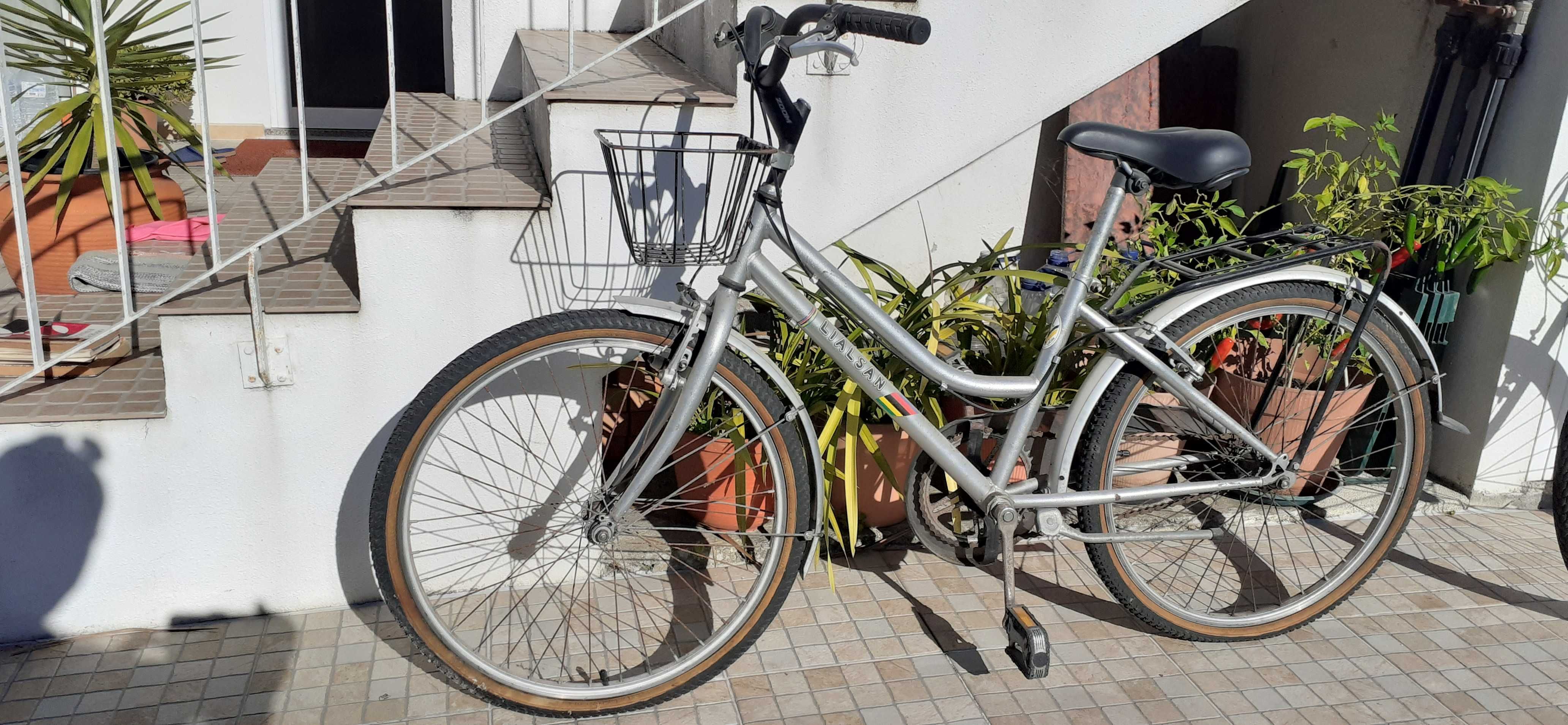 conjunto 2 Bicicletas (Roda 24) - 1 rapariga + 1 rapaz