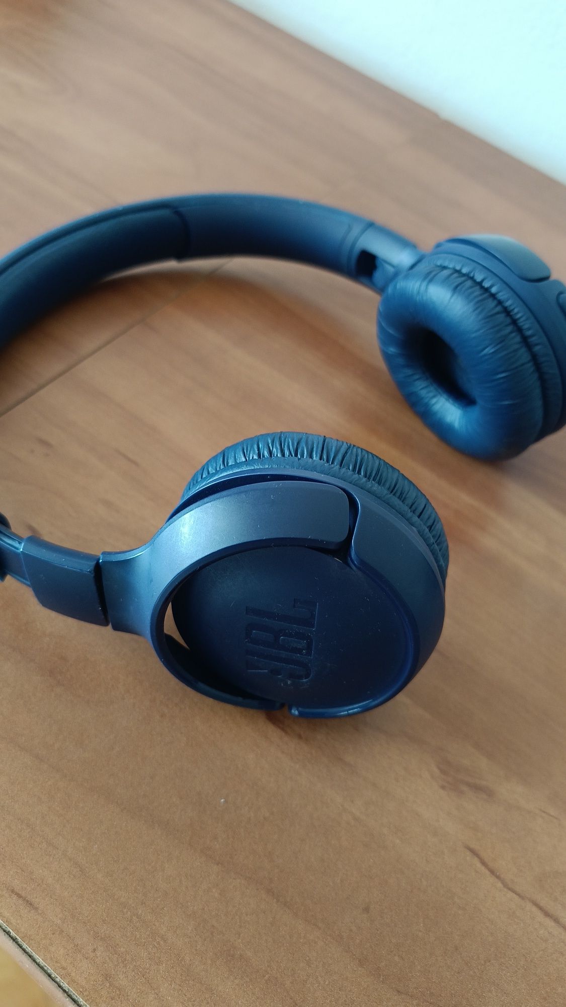 Słuchawki JBL 510bt bezprzewodowe uszkodzone