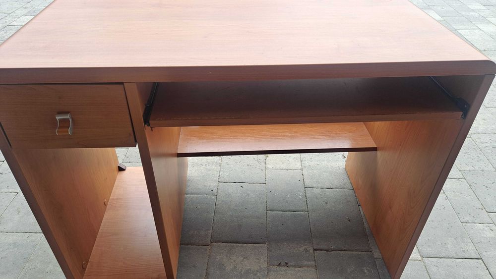 Biurko brązowe, solidne nie Ikea