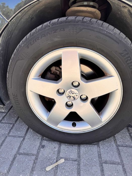 Peugeot 207 1.4 HDi Sport – 2008 – 212.500 km – 4.400 €