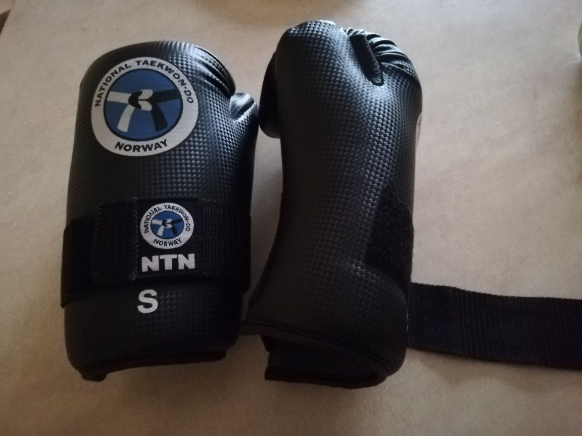 Rękawice do taekwondo