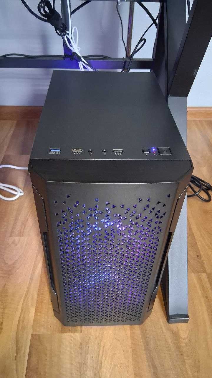 Komputer gamingowy Ryzen 5700X/RTX 5060 Ti/32 GB RAM/SSD 1 TB