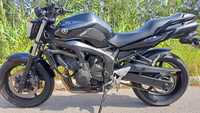 YAMAHA FZ6 naked 4 cilindros