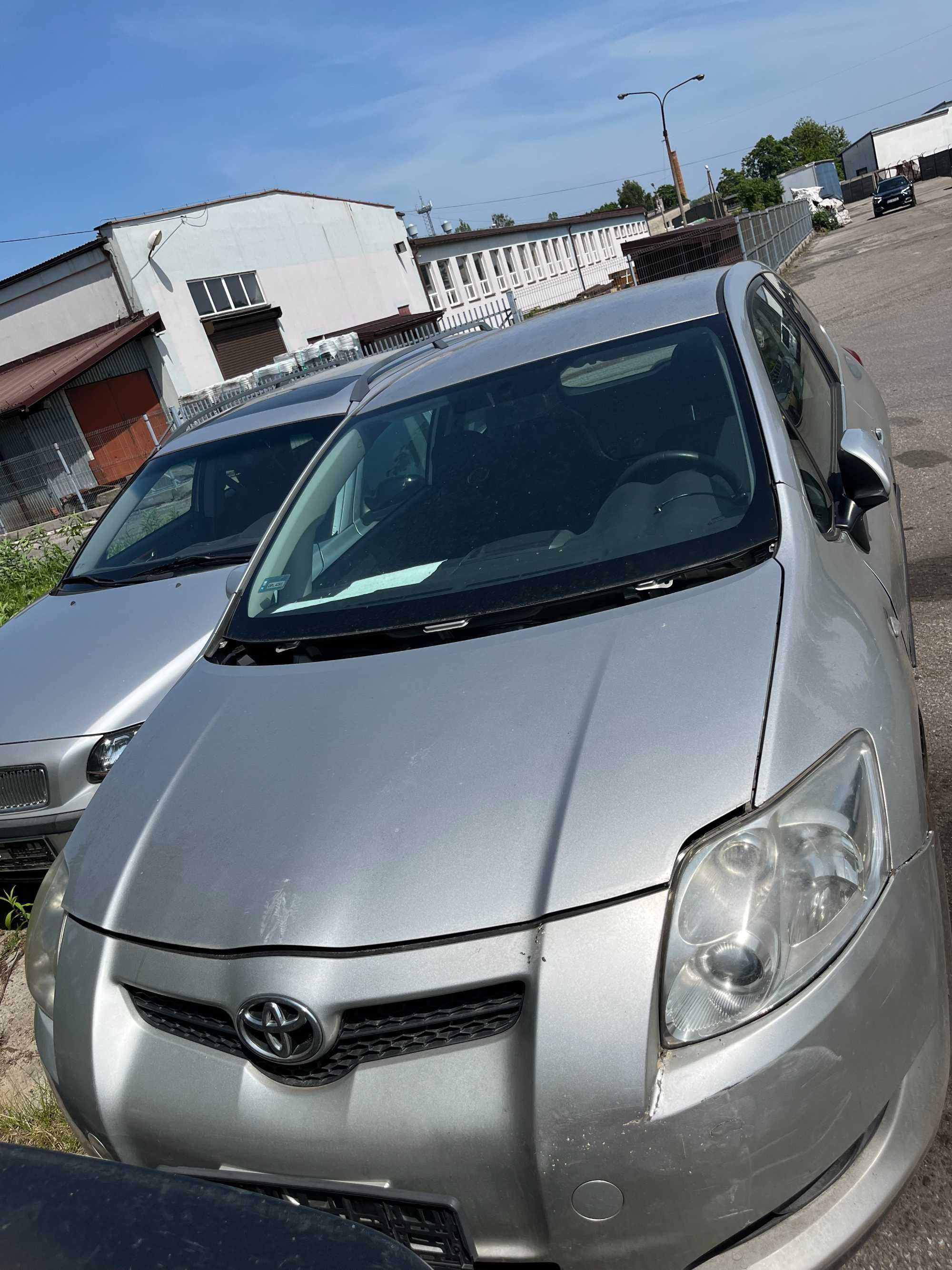 Toyota Auris 2007 na części karoseria drzwi lampy zderzak maska inne