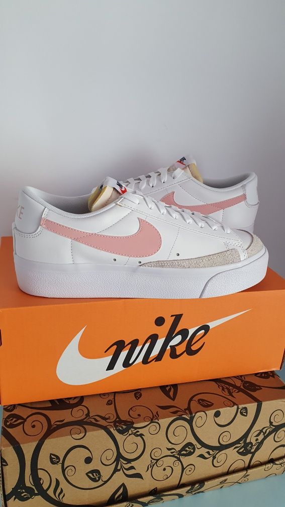 Sneakersy nowe modne Nike Blazer Rozmiar 40.5