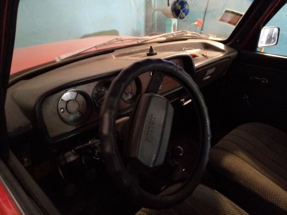 Продам Москвич 2140