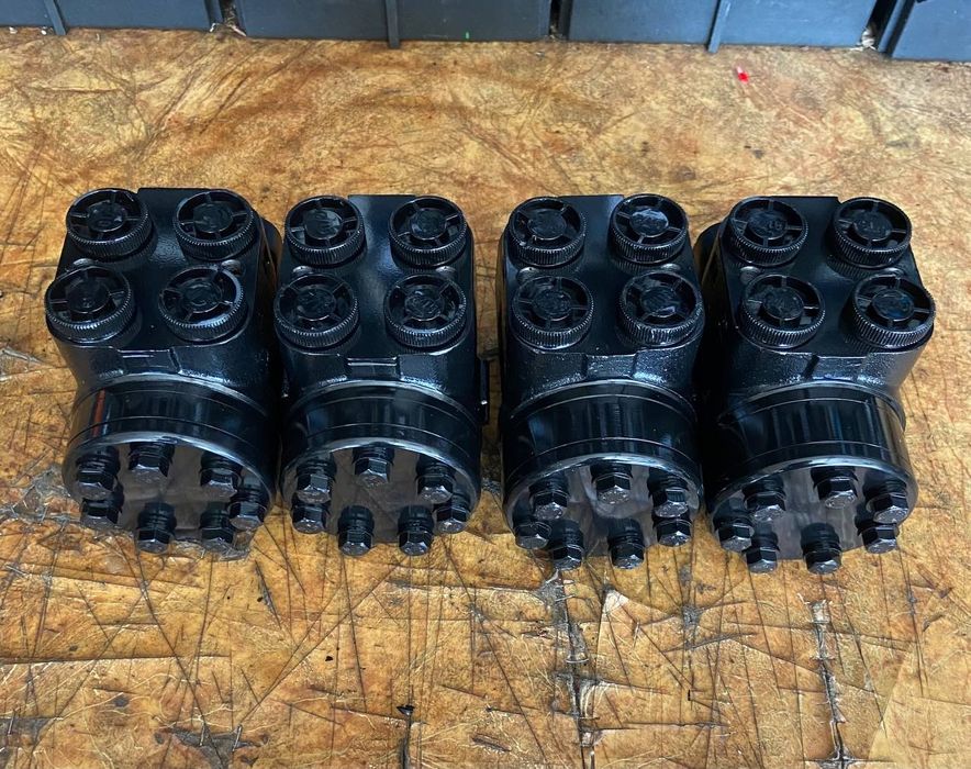 Насос дозатор Д-100,Д-160 для тракторів МТЗ,ЮМЗ,Т-150,Т-40,Т-25.