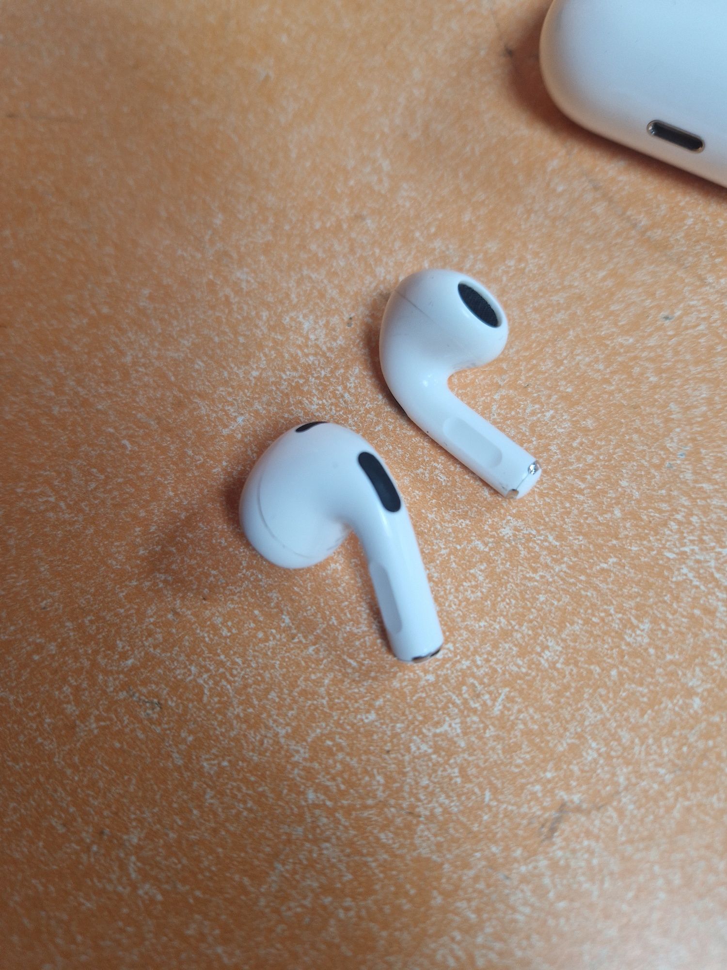 Навушники AirPods 3