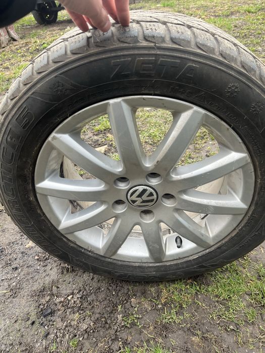 Повноцінне запасне колесо Volkswagen r16