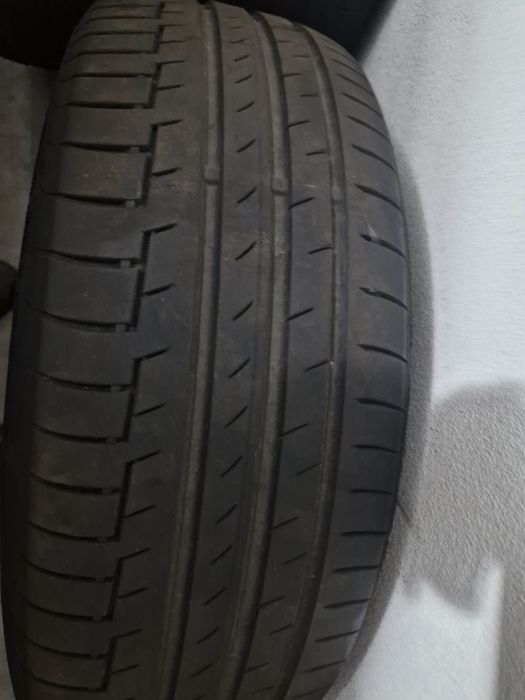 VENDO 4 Pneus 225/60 R 18_CONTINENTAL /SUV