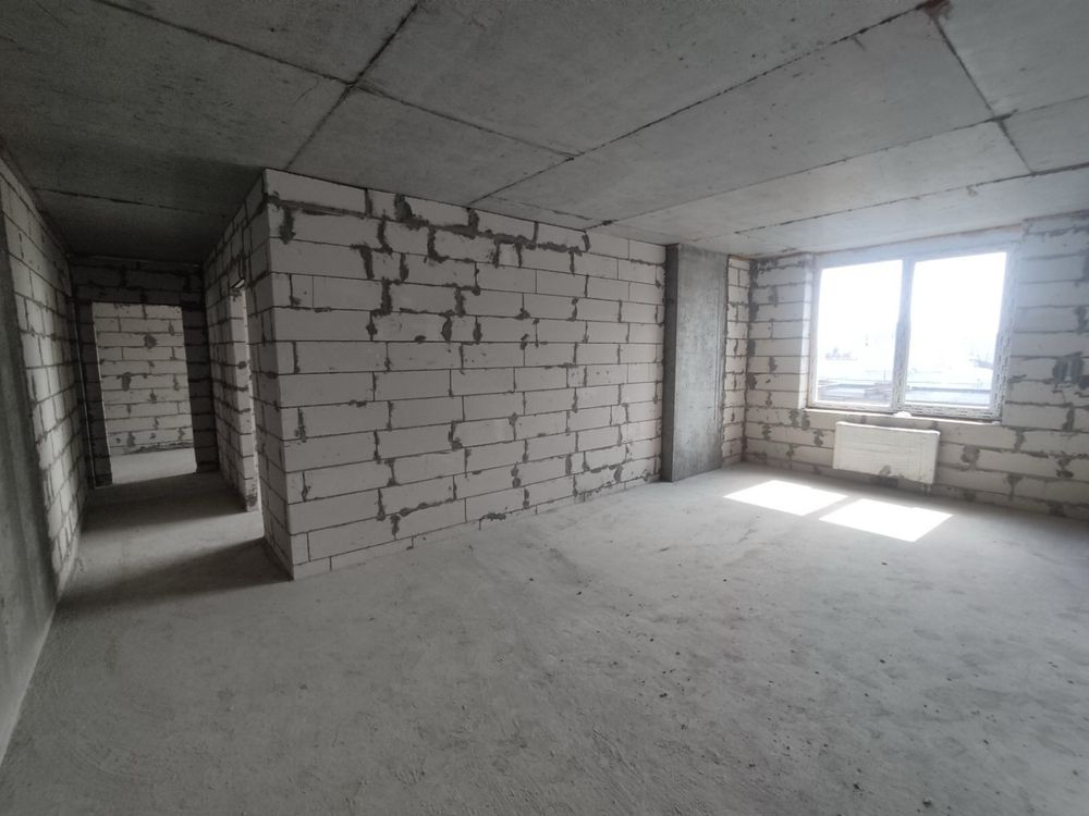 Продаж великої трикімнатної квартири, новобудова, Гоголя 253А
