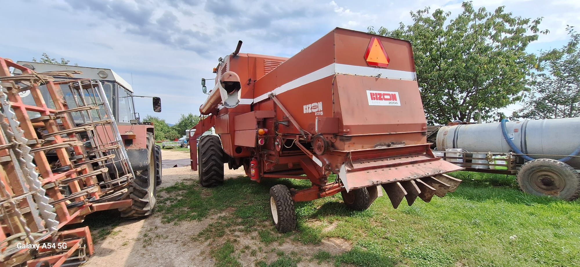 Kombajn Bizon Z 056