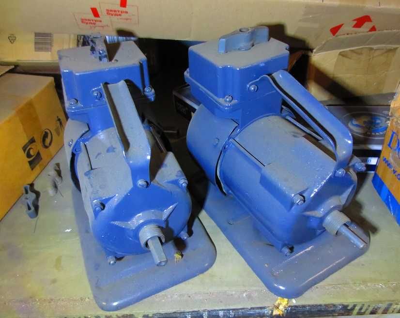 Вібратор глибинний ИВ-116.   118