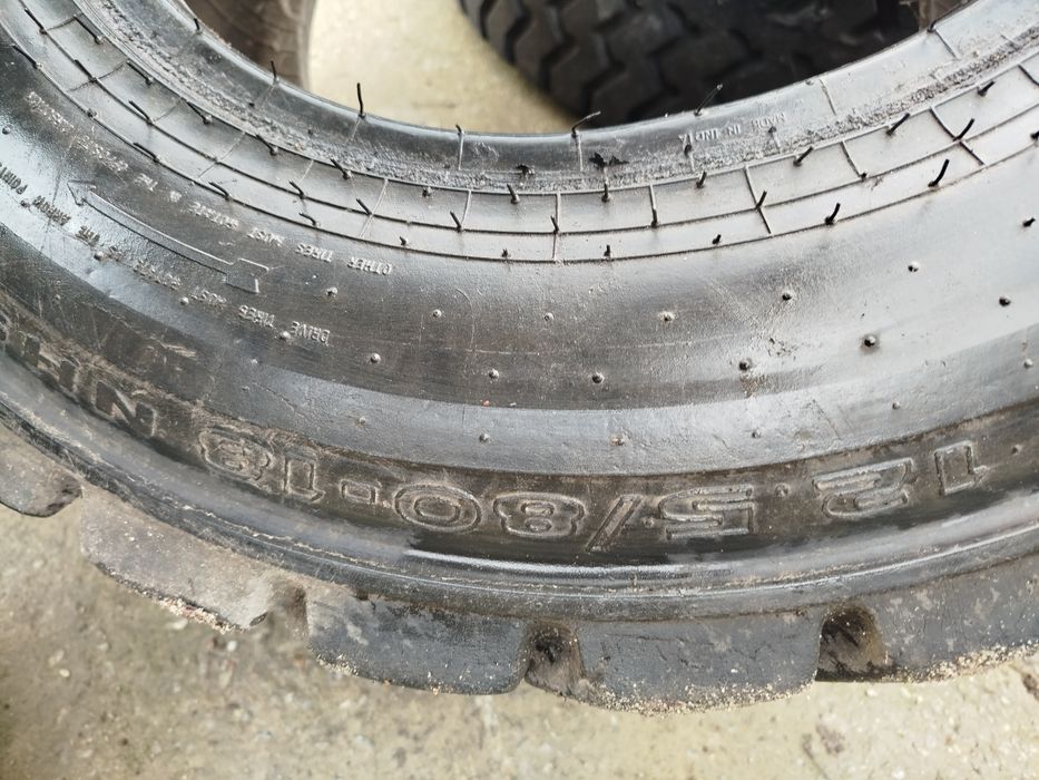 Шини JCB 12.5/80-18 Manitou