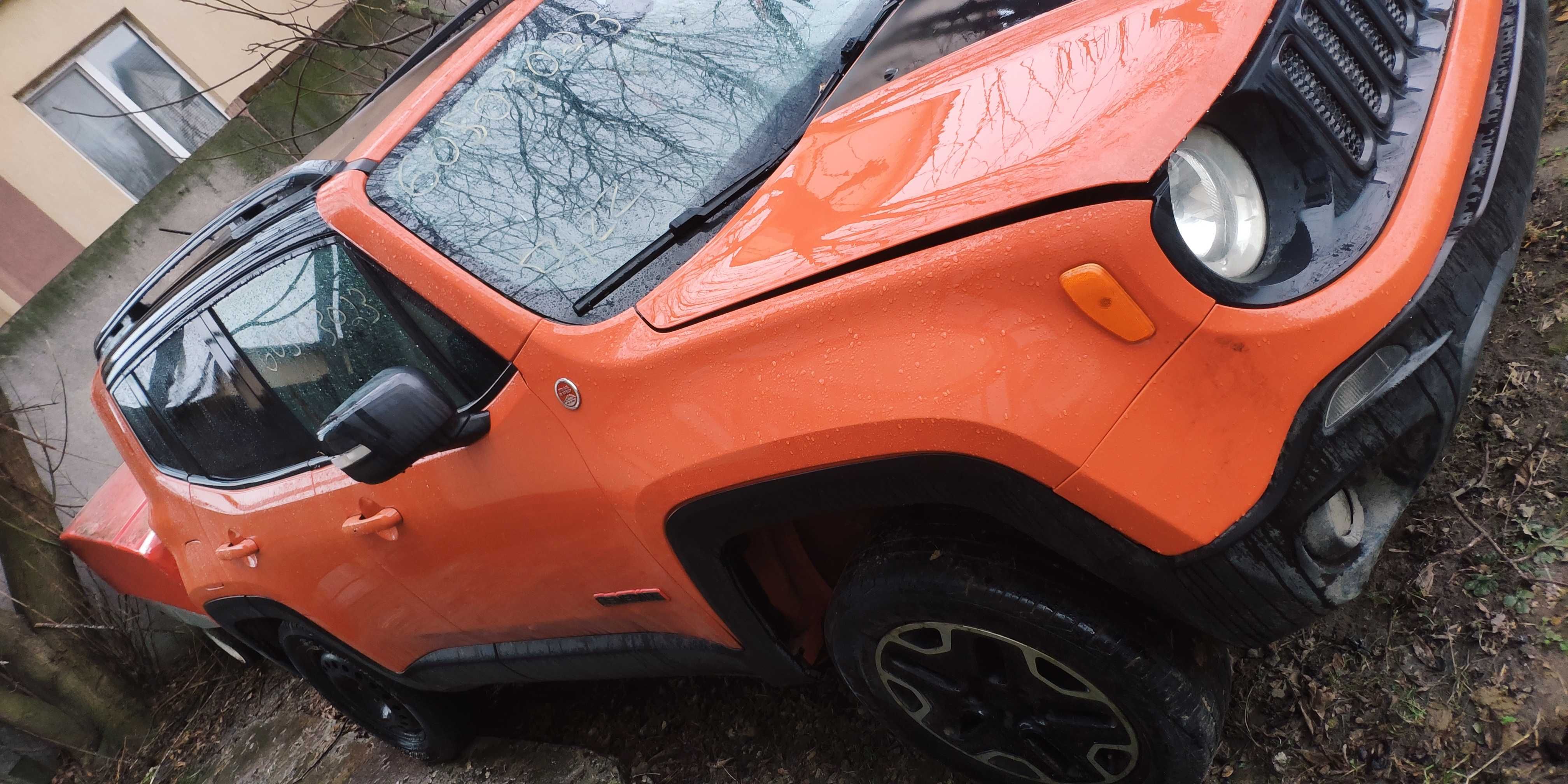 Разборка Jeep Renegade (2014 - 2018) капот, крыло, дверь, бампер, фара