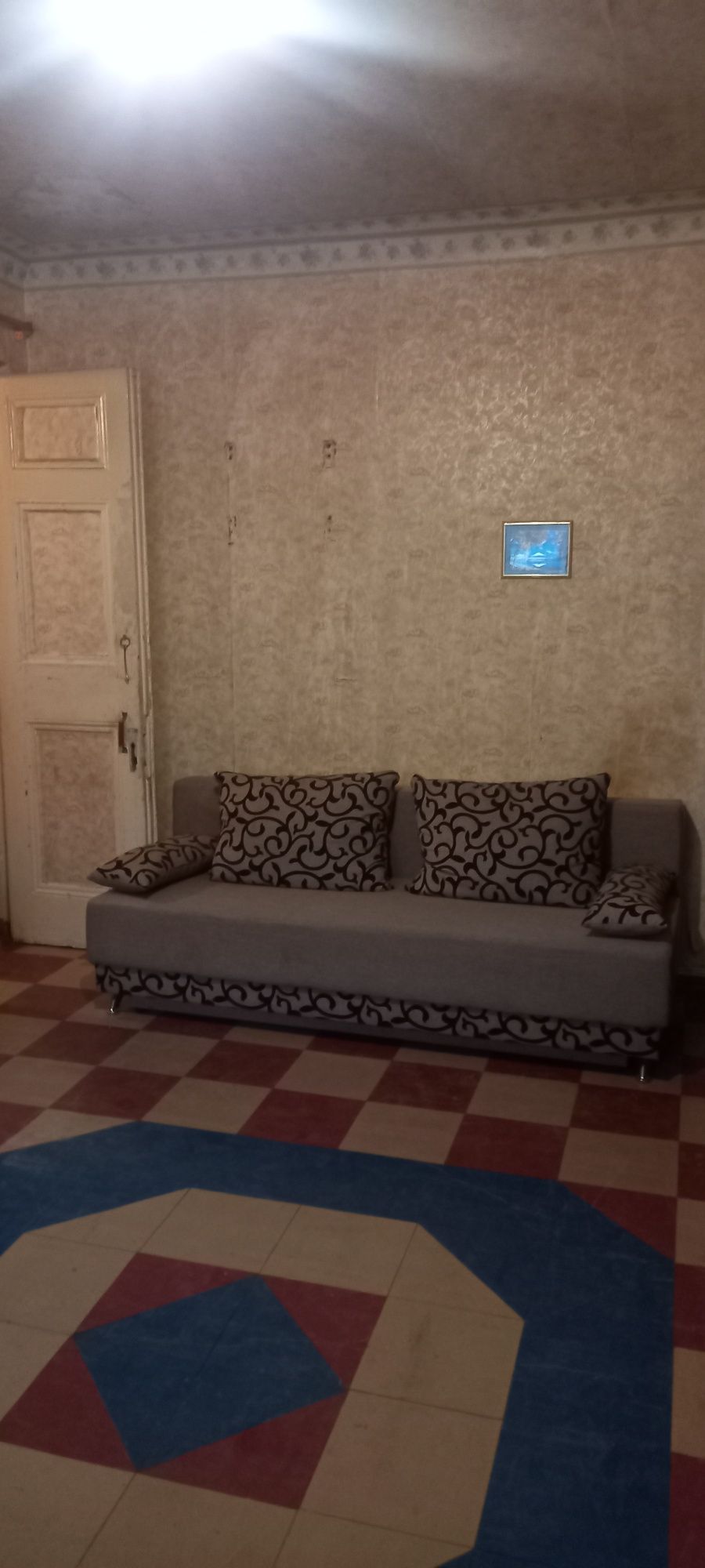 Продам 2ух.к.кв.3/3  р-н Автовокзала АО Эл.,МПО, Брон.дверь.