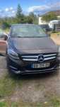 Mercedes B 180 com muitos extras , start stop, estacionamento auto