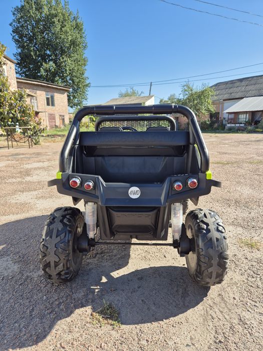 Дитячий електромобіль Mersedes Unimog