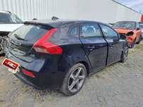 Volvo V40 (1560)