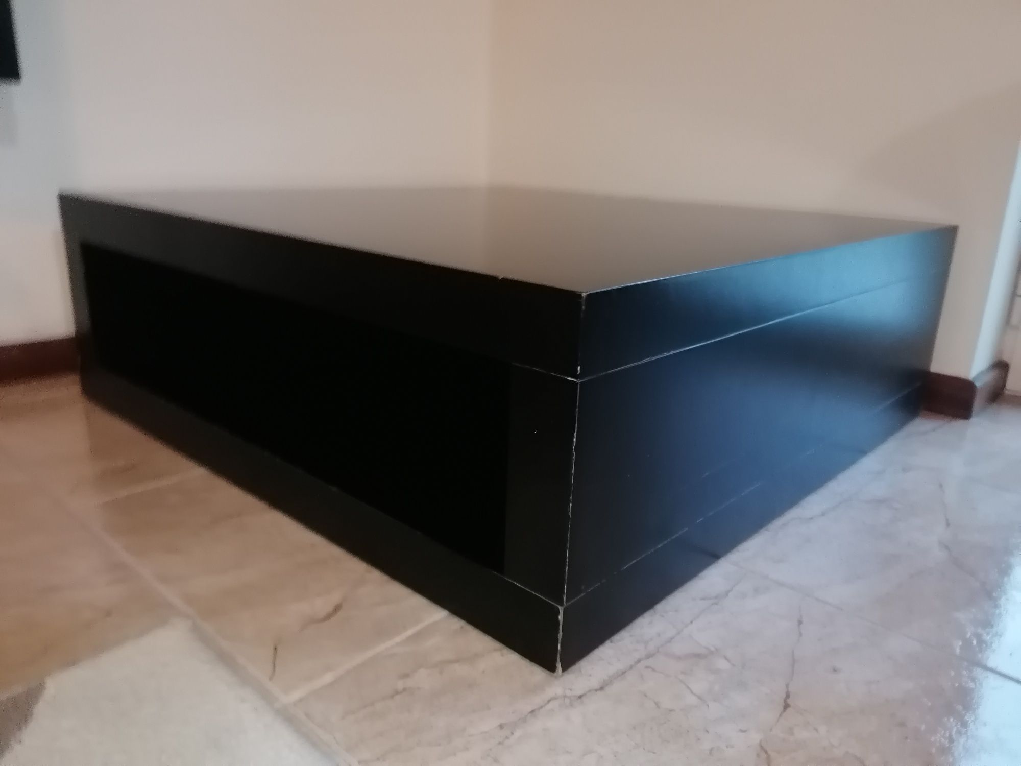 Mesa de sala em carvalho Antarte