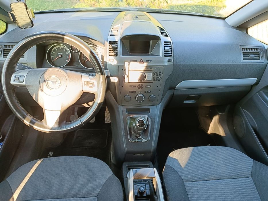 Opel Zafira II 1.8+LPG 7 miejscowa