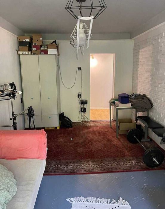 Продам 2х комнатную квартиру возле парка КПИ