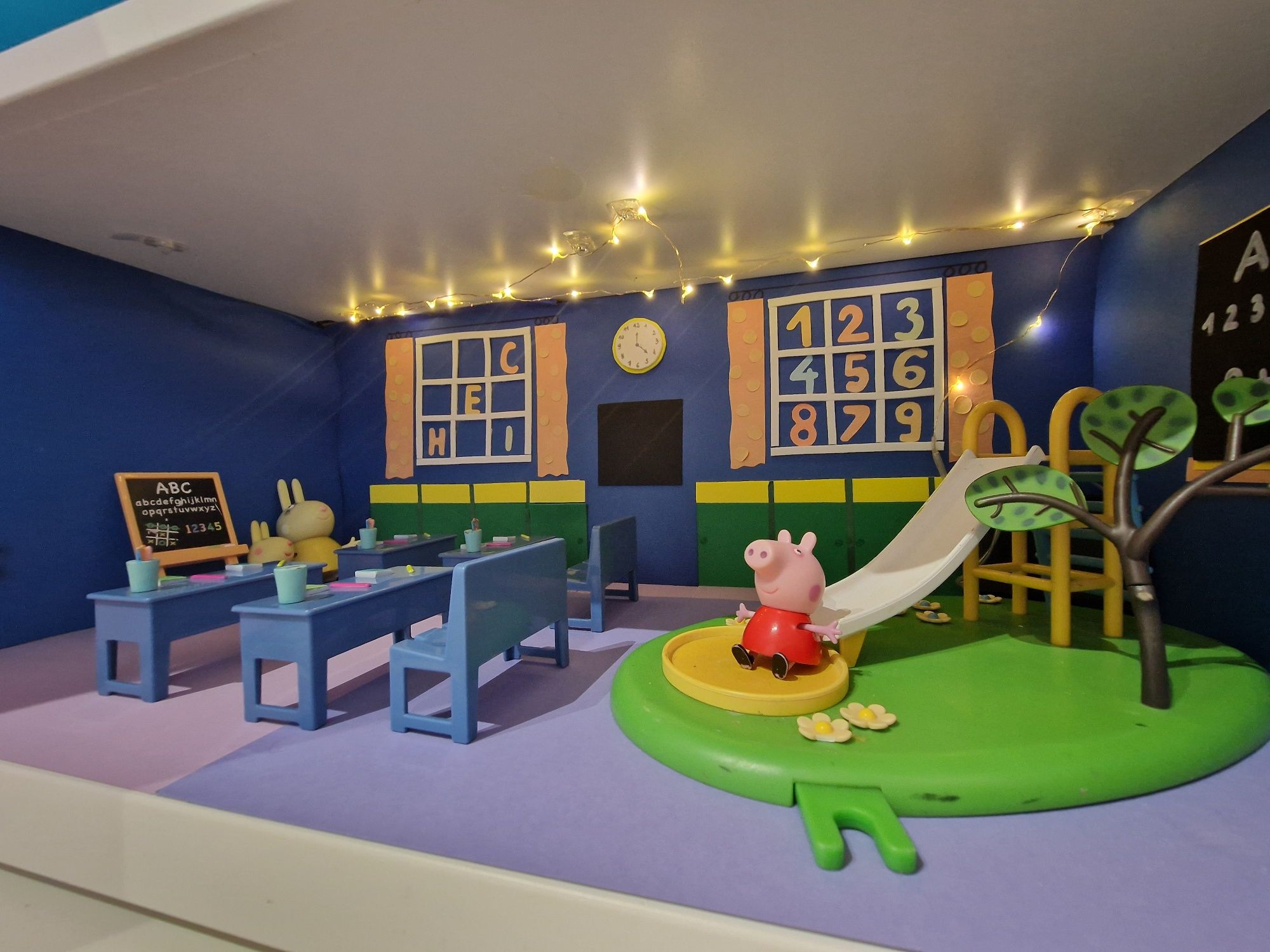 Swinka peppa domek auto samolot figurki piękny zestaw