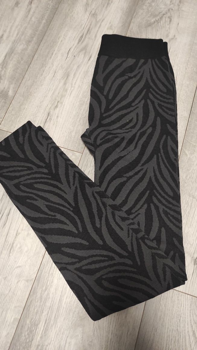 Nowe legginsy damskie S