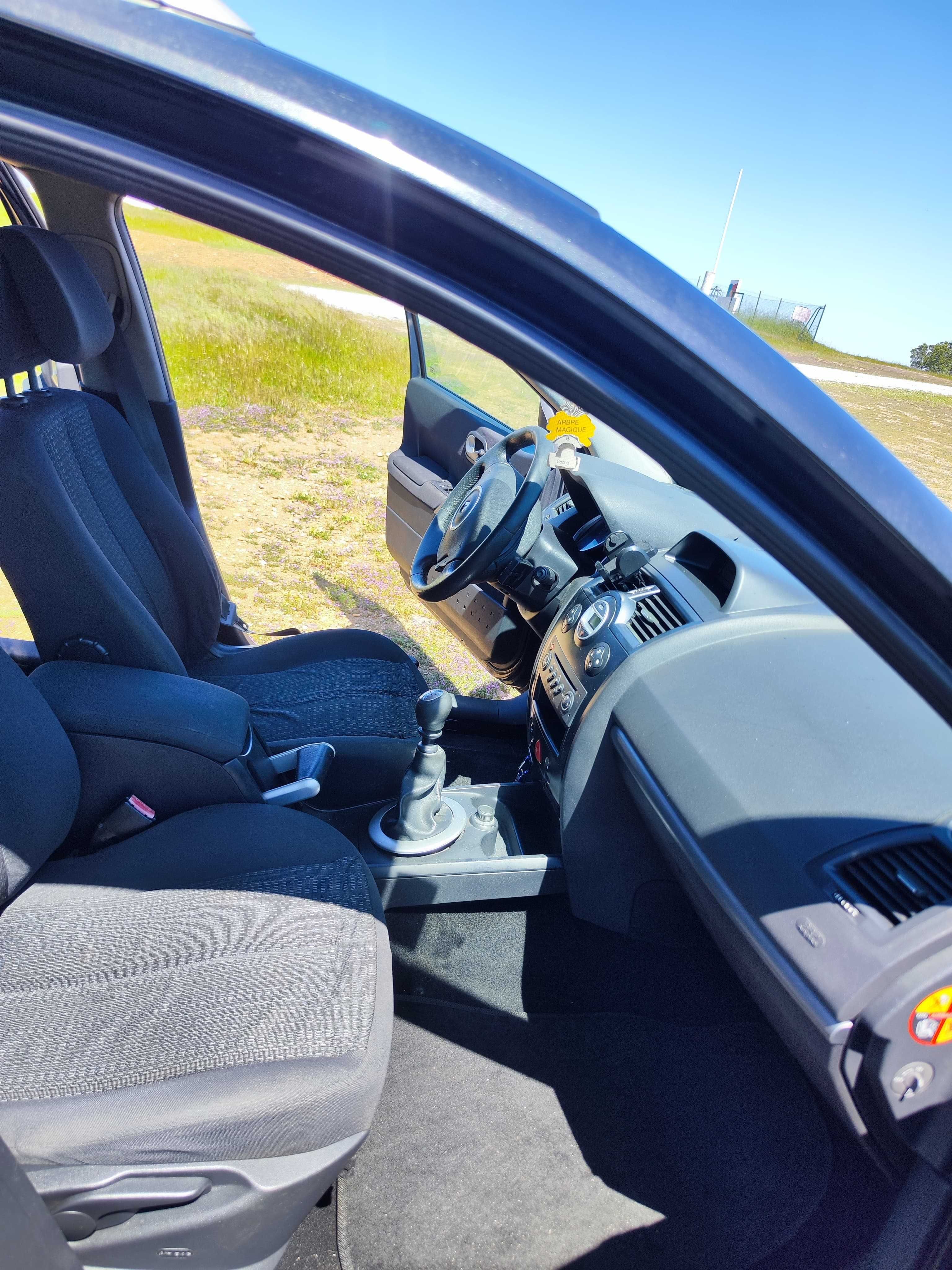 Renault Mégane Break 1.5 dCi (2008)- Cruise control (Venda/Troca)