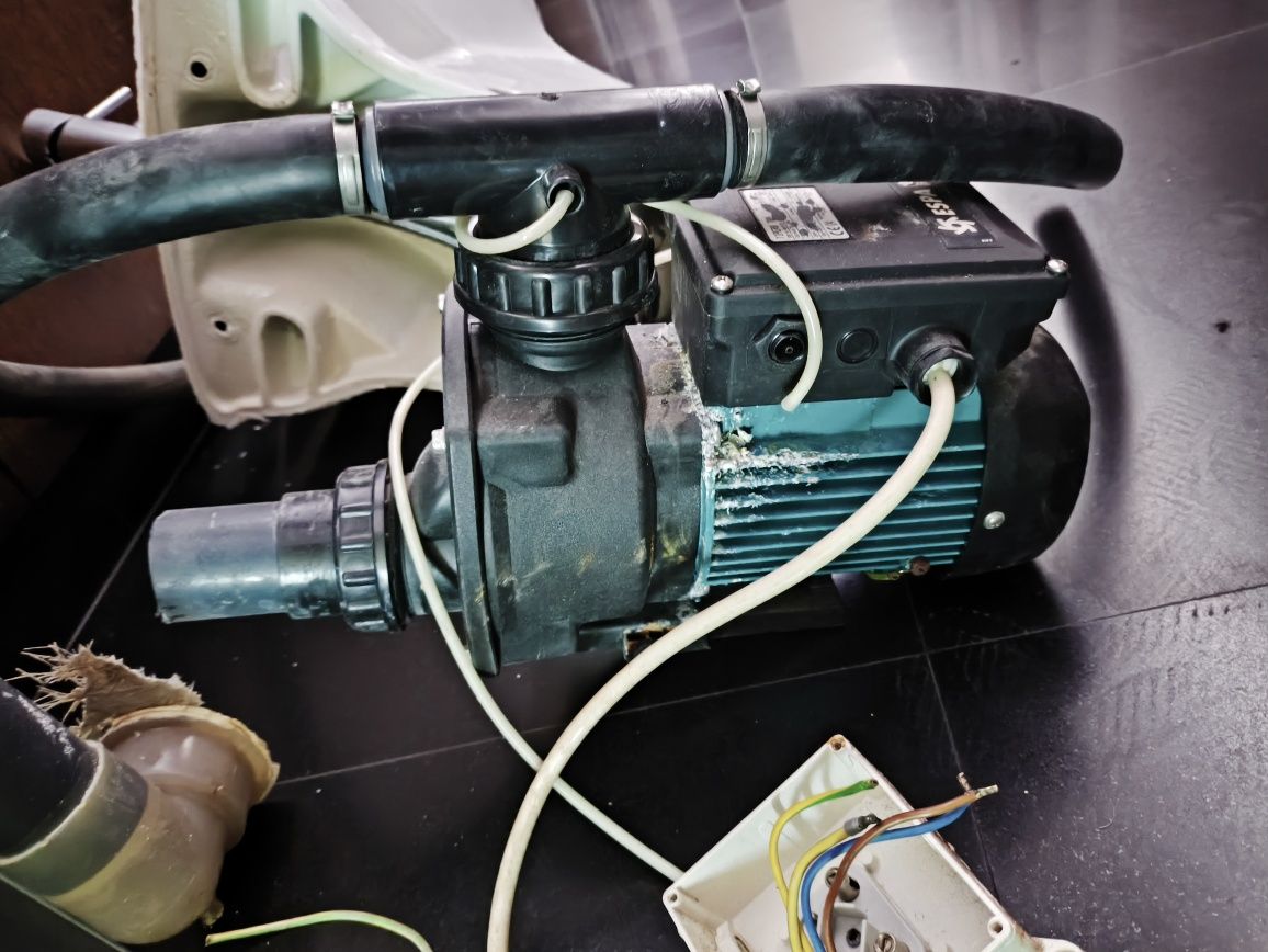 Motor bomba banheira hidromassagem