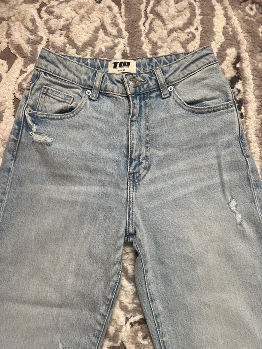 продам жіночі джинси мом