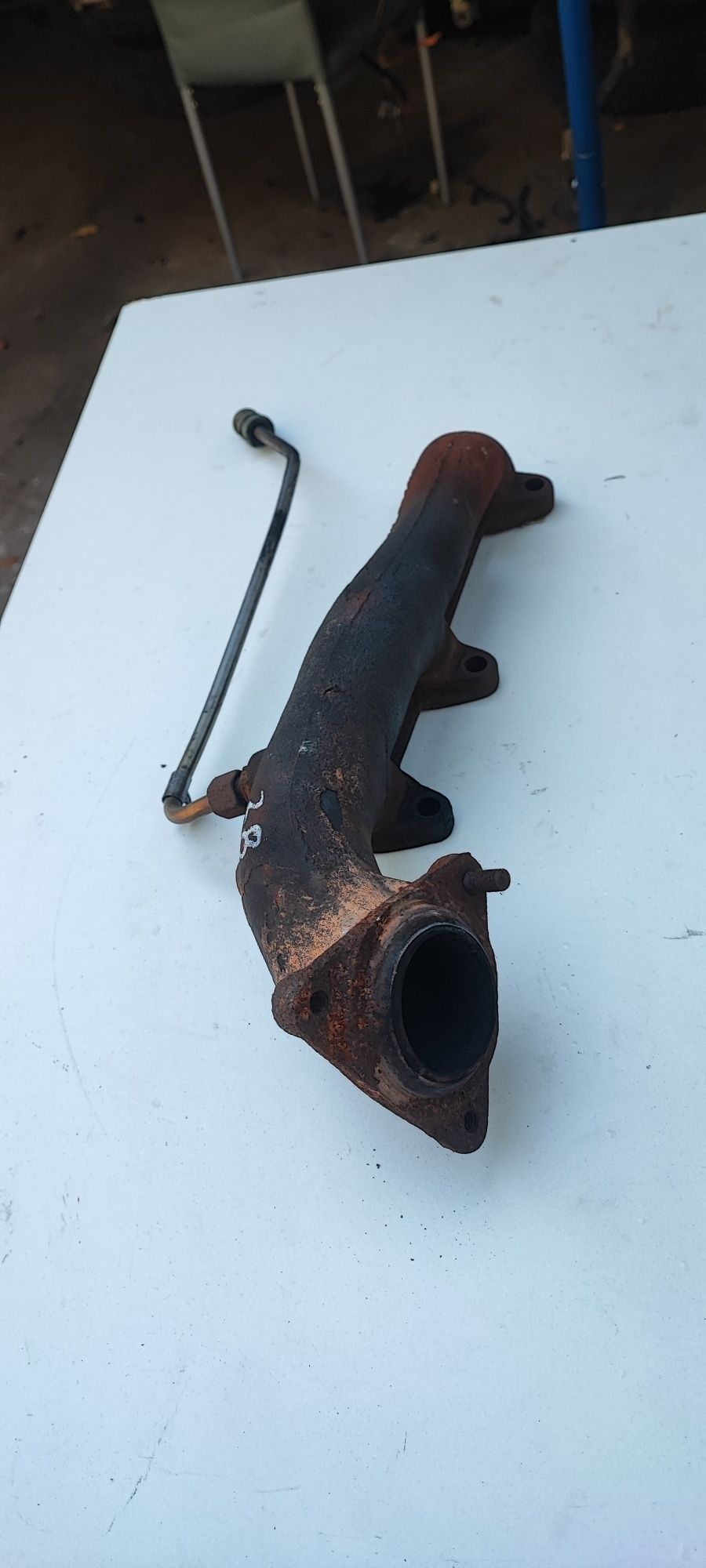 Kolektor Wydechowy Prawy Audi 80 B4 2.8 V6 AAH