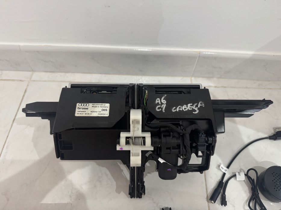 Rádio original AUDI A6