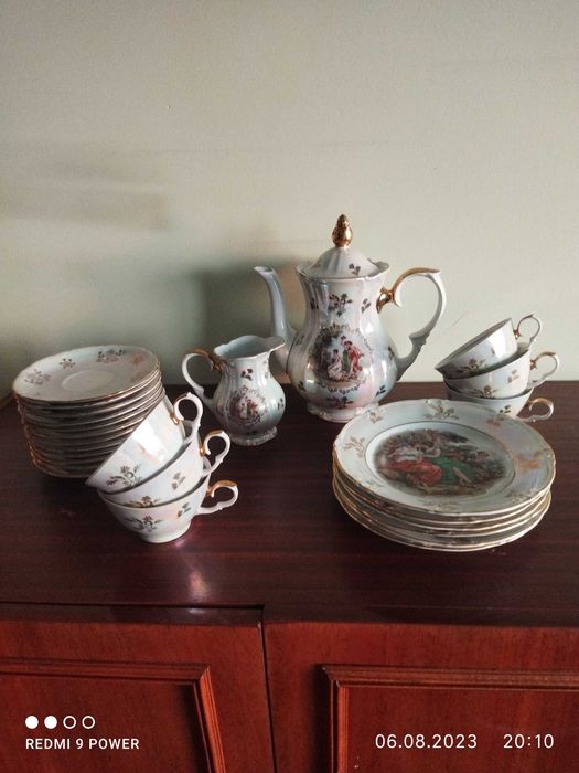 Продам кофейный сервиз Мадонна