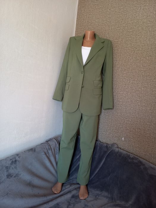 Костюм двійка Гепюр, розмір 46,майже новий,, зручний