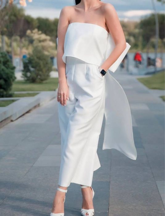 Комбінезон ASOS наречена з бантом на спині