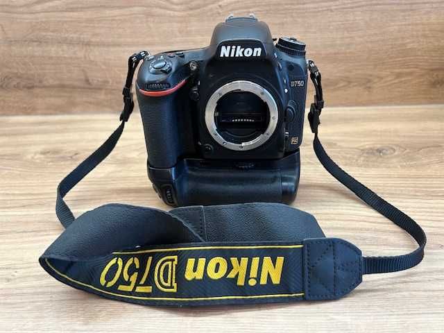 Nikon d750 +Nikkor 24-120mm f4.0+grip