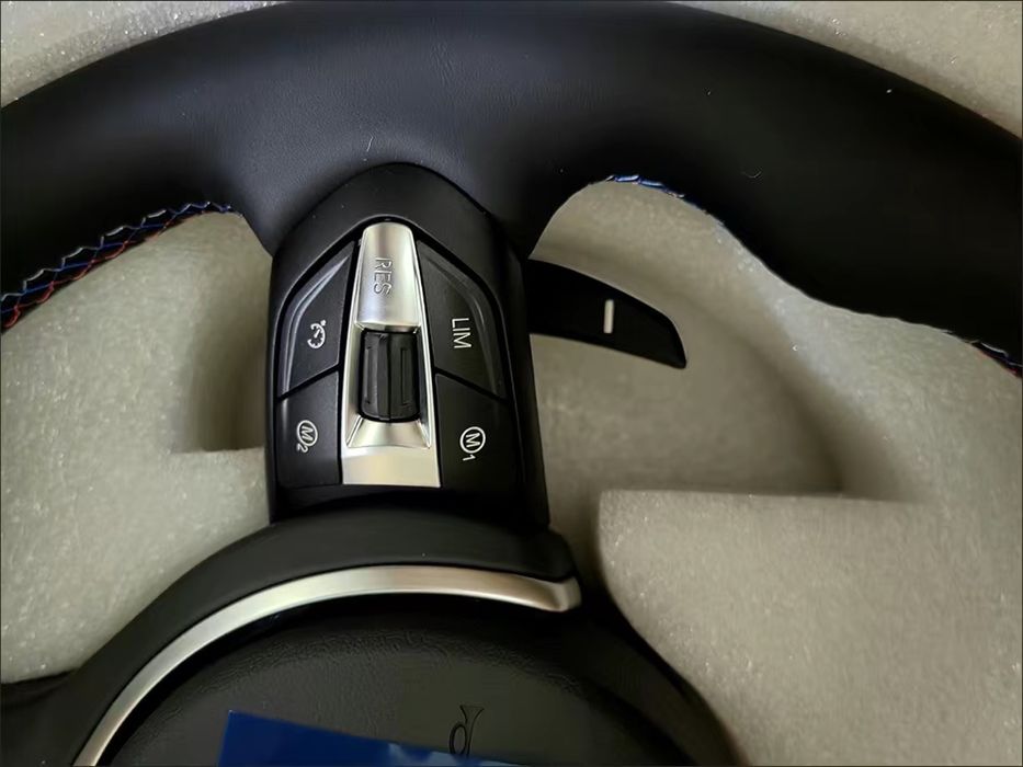 М кермо на BMW f10, f06, f01. М руль на бмв