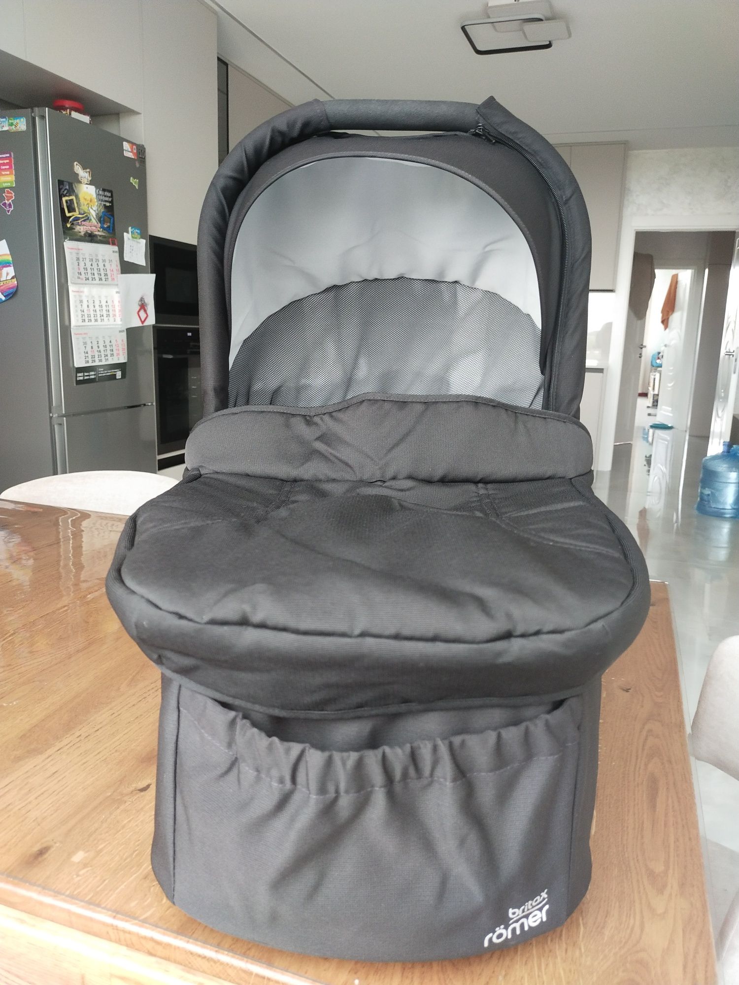 Продам люльку Britax Romer + адаптери ( підходить до b-agile)