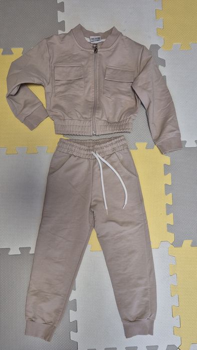 Dres dla dziewczynki,  komplet dresowy bluza ze spodniami