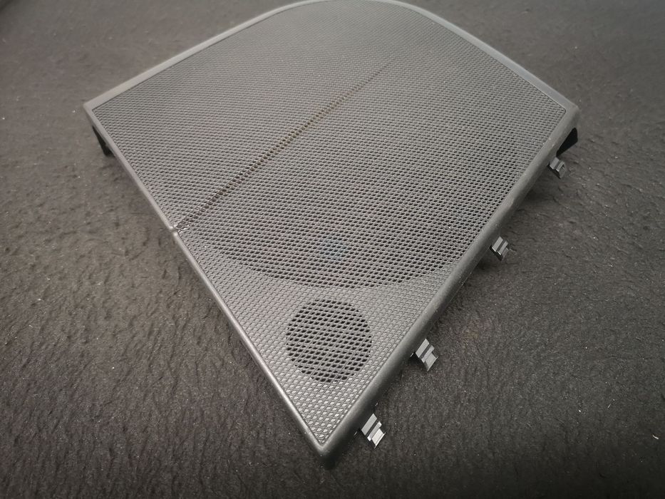 Tampa de coluna de som traseira direita Mercedes W221 class S 2006-2013