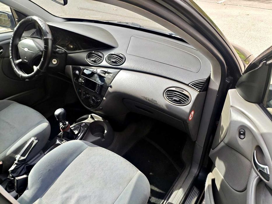 Ford Focus 1.8 tdci - A/C