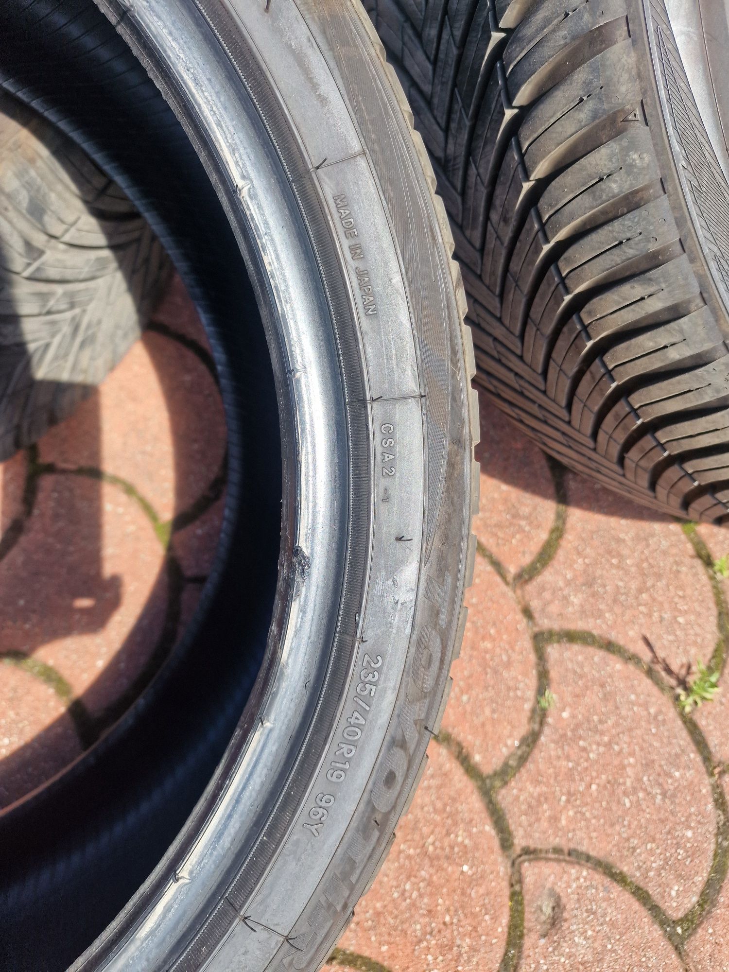 4x Toyo celsius as2 235/40r19 96y xl